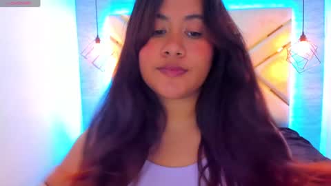    online show from February 1, 3:18 pm