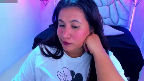    online show from February 26, 9:05 pm