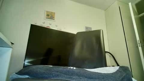 Snapshot of naimando353223 chatting on November 30, 9:30 pm naimando353223 online show from November 30, 9:30 pm