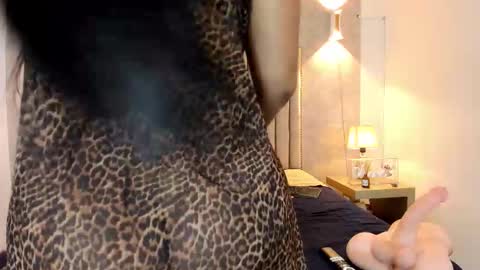 Naisha Rousell online show from November 11, 12:21 am