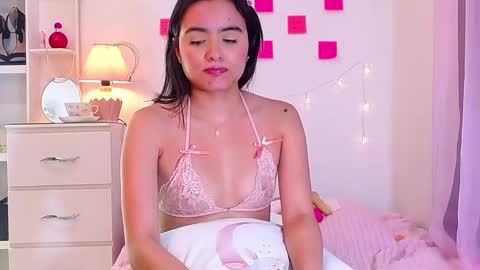 Snapshot of naissha chatting on January 29, 2:42 pm Naissha online show from January 29, 2:42 pm