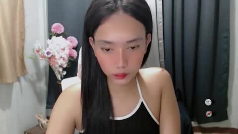 Snapshot of naked_stacey chatting on October 19, 12:55 am Stacey online show from October 19, 12:55 am