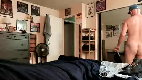 Snapshot of nakedmonkey chatting on October 28, 7:49 pm nakedmonkey online show from October 28, 7:49 pm