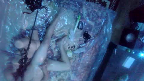 Snapshot of nakednate1780 chatting on January 19, 7:46 am nakednate1780 online show from January 19, 7:46 am