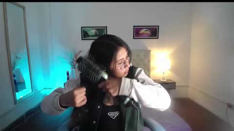 Snapshot of nala_sc chatting on October 19, 9:59 pm nala_sc online show from October 19, 9:59 pm