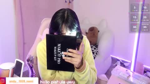 nami_usagi online show from September 12, 3:45 pm