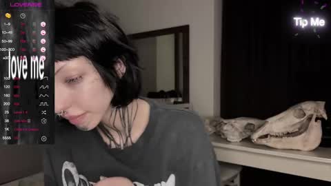 Nana online show from December 21, 3:53 pm