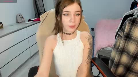 Snapshot of nancy_ston chatting on March 10, 3:23 am Nancy online show from March 10, 3:23 am