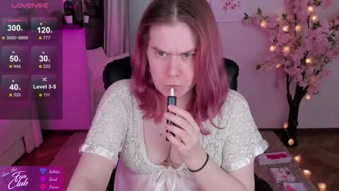 Snapshot of nancy_sun_ chatting on December 11, 1:49 pm Nancy online show from December 11, 1:49 pm