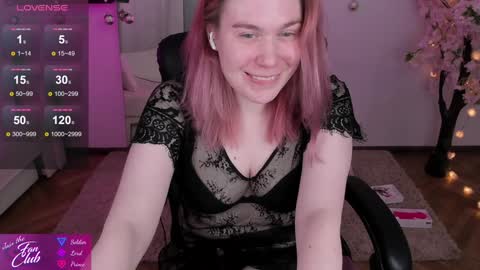 Snapshot of nancy_sun_ chatting on December 18, 2:38 pm Nancy online show from December 18, 2:38 pm