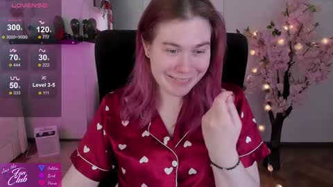 Snapshot of nancy_sun_ chatting on February 19, 12:00 pm Nancy online show from February 19, 12:00 pm