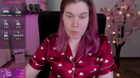 Snapshot of nancy_sun_ chatting on February 19, 6:10 pm Nancy online show from February 19, 6:10 pm