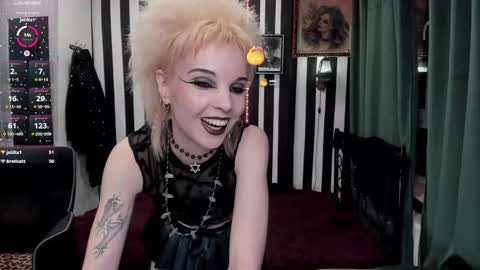 Snapshot of nancyaddams chatting on October 16, 11:17 pm Nancy online show from October 16, 11:17 pm