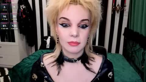 Snapshot of nancyaddams chatting on October 28, 12:03 am Nancy online show from October 28, 12:03 am