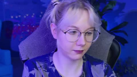 Snapshot of nancymartinez chatting on January 12, 5:03 am nancymartinez online show from January 12, 5:03 am