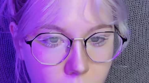 Snapshot of nancymartinez chatting on January 12, 8:04 am nancymartinez online show from January 12, 8:04 am