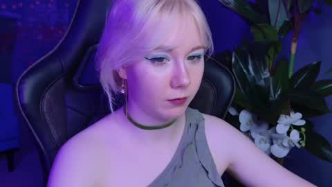 Snapshot of nancymartinez chatting on January 18, 8:41 am nancymartinez online show from January 18, 8:41 am