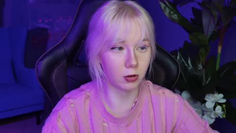 Snapshot of nancymartinez chatting on January 19, 11:12 am nancymartinez online show from January 19, 11:12 am