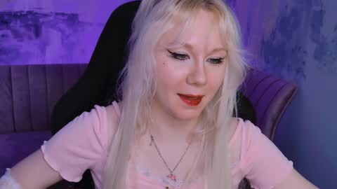 Snapshot of nancymartinez chatting on February 1, 7:13 pm nancymartinez online show from February 1, 7:13 pm