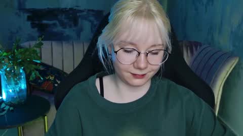 Snapshot of nancymartinez chatting on February 8, 11:12 am nancymartinez online show from February 8, 11:12 am