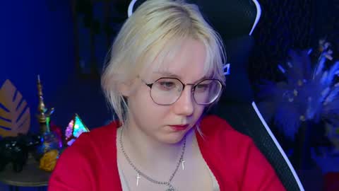 Snapshot of nancymartinez chatting on February 19, 8:22 am nancymartinez online show from February 19, 8:22 am