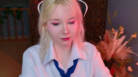 Snapshot of nancymartinez chatting on February 22, 5:23 am nancymartinez online show from February 22, 5:23 am