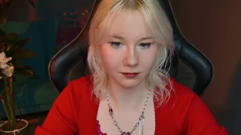 Snapshot of nancymartinez chatting on February 24, 11:21 am nancymartinez online show from February 24, 11:21 am