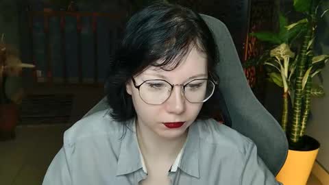 Snapshot of nancymartinez chatting on November 5, 9:20 am nancymartinez online show from November 5, 9:20 am