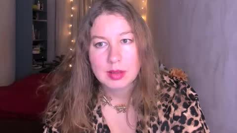 Nancy online show from November 28, 9:17 pm