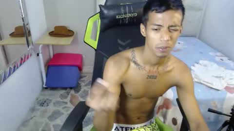 nando_col online show from October 1, 3:07 pm