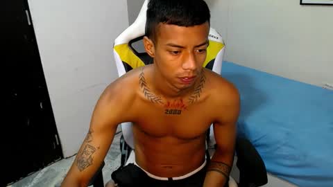 nando_col online show from November 1, 12:18 pm