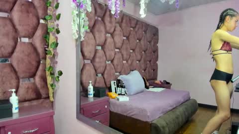 nanis james15 online show from June 3, 3:20 am
