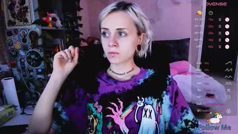 Monday-Friday 12-4 AM and 6-9 AM New York time online show from October 16, 8:43 pm