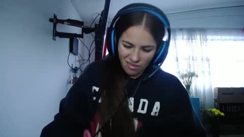 Snapshot of nanna_yoshi chatting on January 5, 10:40 pm nanna yoshi online show from January 5, 10:40 pm