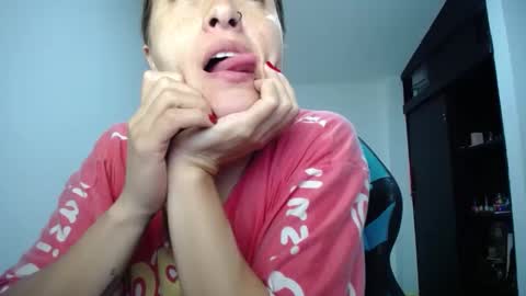 Snapshot of nanna_yoshi chatting on March 5, 5:40 am nanna yoshi online show from March 5, 5:40 am