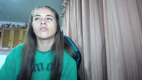 Snapshot of nanna_yoshi chatting on October 6, 7:33 pm nanna yoshi online show from October 6, 7:33 pm