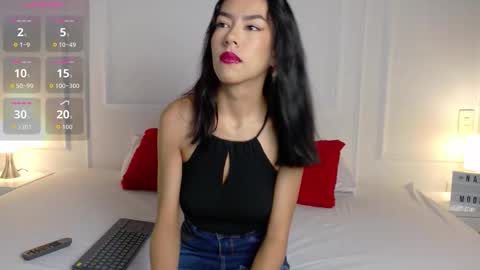 Snapshot of nany_model25 chatting on November 27, 9:50 pm nany_model25 online show from November 27, 9:50 pm