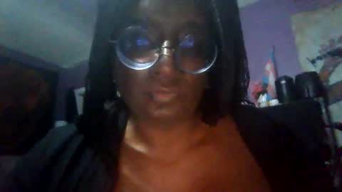Naomi online show from October 14, 10:10 pm