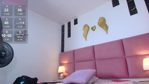 Snapshot of naomii_rosse chatting on November 8, 11:21 am naomii_rosse online show from November 8, 11:21 am