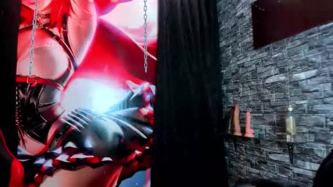 Snapshot of naomyangel chatting on October 10, 11:31 am naomy online show from October 10, 11:31 am