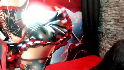 Snapshot of naomyangel chatting on November 7, 11:32 am naomy online show from November 7, 11:32 am