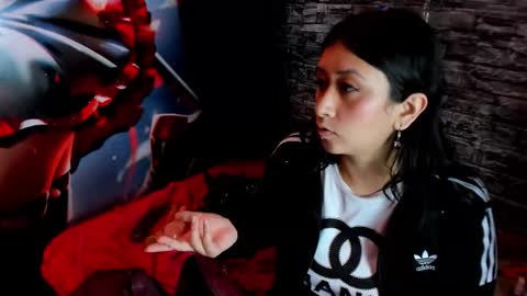 Snapshot of naomyangel chatting on November 21, 11:42 am naomy online show from November 21, 11:42 am