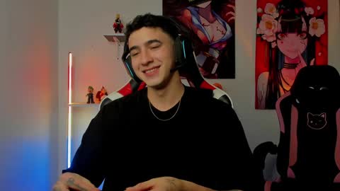 sebastian online show from December 4, 6:00 am