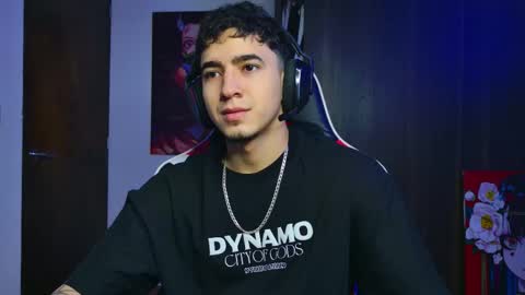 sebastian online show from November 17, 10:15 pm