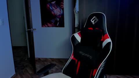 sebastian online show from December 16, 2:49 am