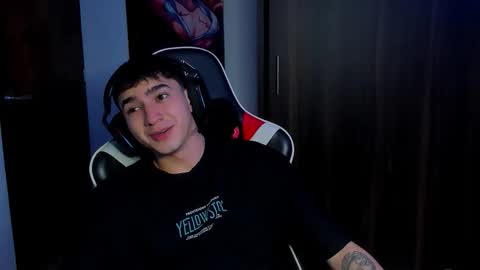 sebastian online show from December 20, 4:52 am