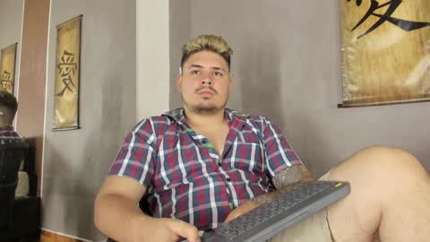 deibyd online show from December 7, 4:20 am