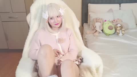 Snapshot of naree_masaki chatting on February 13, 9:30 am Naree online show from February 13, 9:30 am