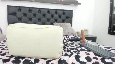 Debora online show from December 3, 3:41 am