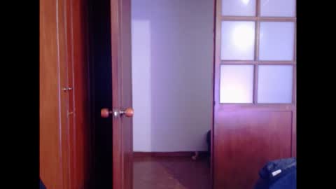 Nasly Cute online show from January 7, 12:35 am